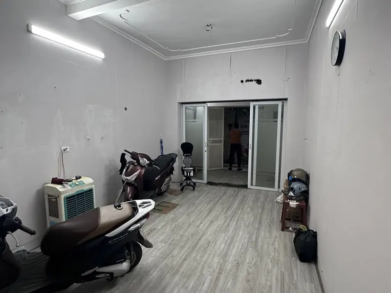 Bán nhà Phố Vũ Trọng Phụng 55m x 3 tầng 3 bước ra ô tô giá 13,9 tỷ... Bán nhà riêng tại Thanh Xuân, Hà Nội 01