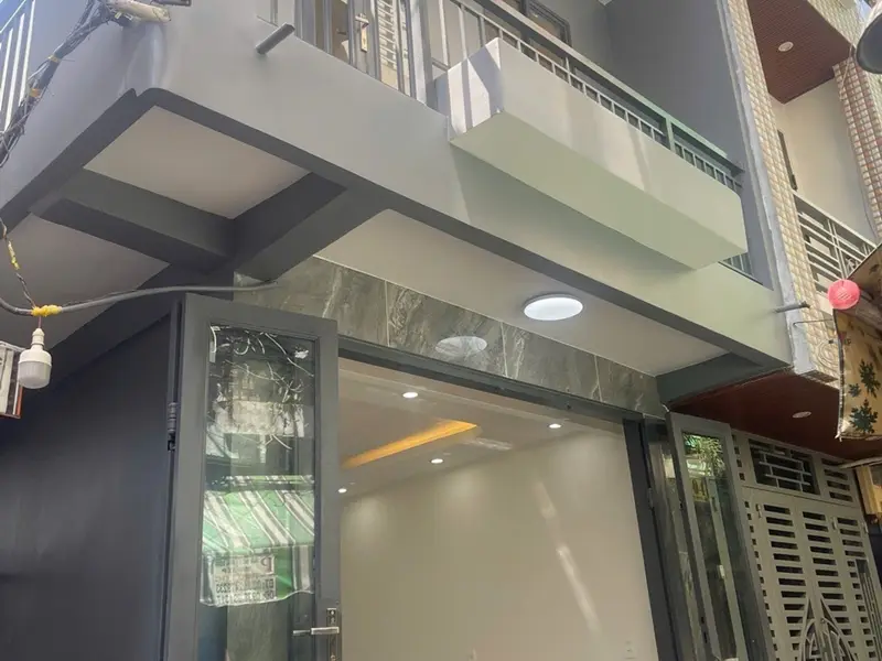 Nhà góc 3 mặt tiền phố Khánh Hội, tiện kinh doanh... Bán nhà riêng tại Khánh Hội, Hồ Chí Minh 01