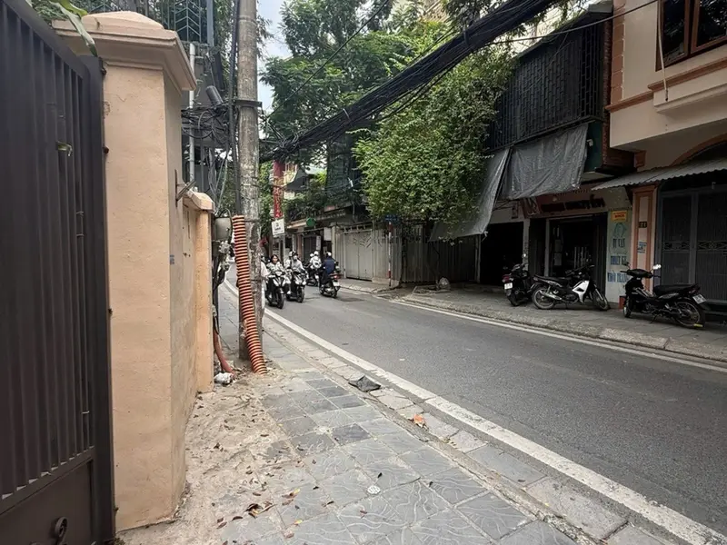 Bán Nhà Vạn Bảo phân lô ô tô Ba Đình, 34m2, giá 11 tỷ, vị trí hiếm... Bán nhà riêng tại Ngọc Hà, Hà Nội 01