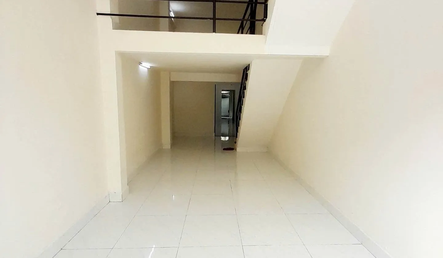 Nhà Tỉnh Lộ 43. Khu vực Trung Tâm , đường rộng xe ô tô đậu cửa... Bán nhà riêng tại Tam Bình, Hồ Chí Minh 01