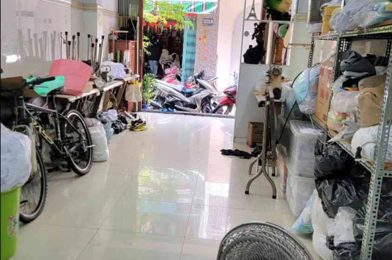 HẺM Ô TÔ THÔNG TÂN BÌNH – NHÀ 46M² – 2 TẦNG – NHỈNH 6 TỶ... Bán nhà riêng tại Bảy Hiền, Hồ Chí Minh 01