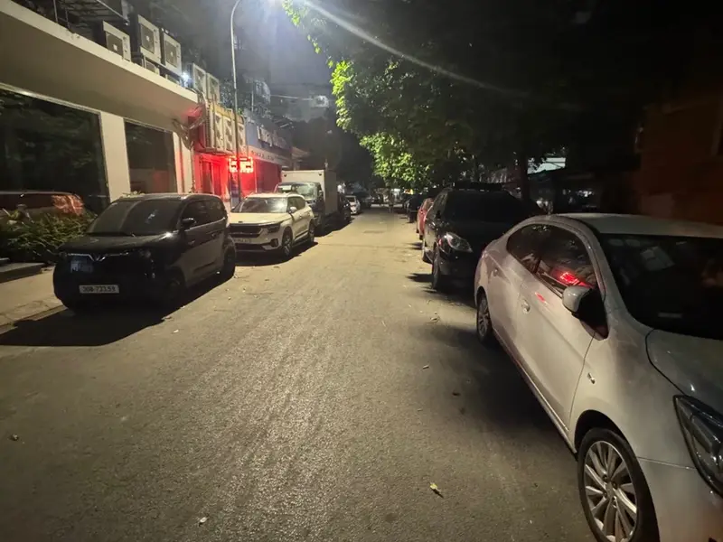 Bán căn hộ chung cư 2 phòng ngủ tại Mễ Trì Thượng với sân thượng rộng và không gian riêng tư... Bán căn hộ chung cư tại Từ Liêm, Hà Nội 01