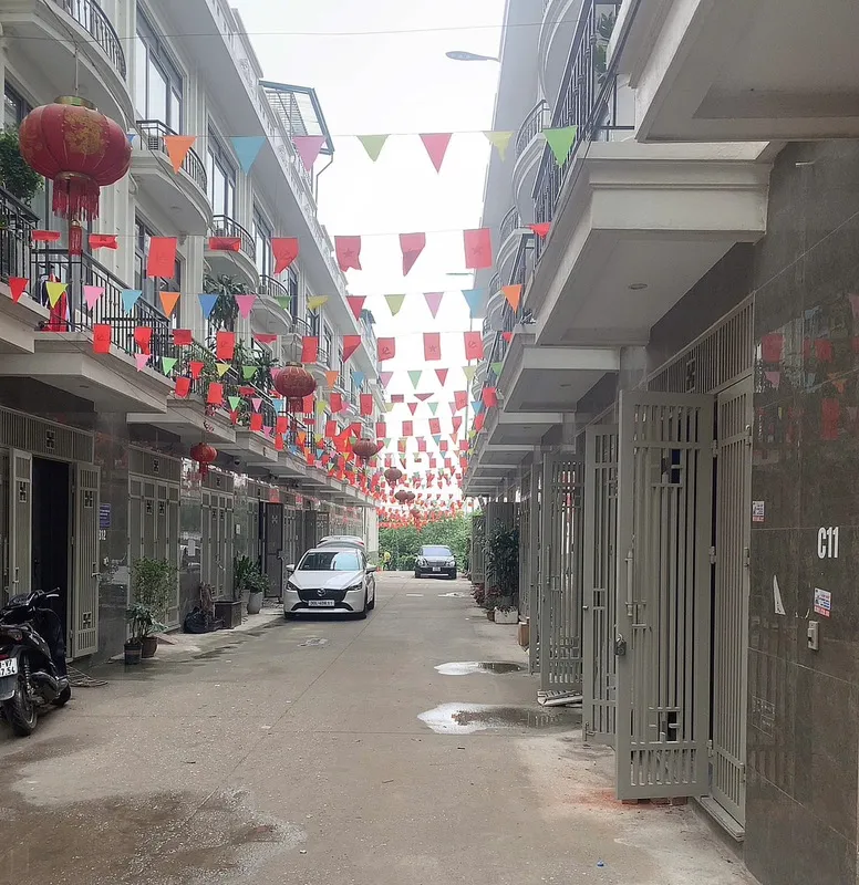 Nhà 4 tầng ô tô tránh, nội thất sang - Sống chuẩn hiện đại... Bán nhà riêng tại Chương Mỹ, Hà Nội 01