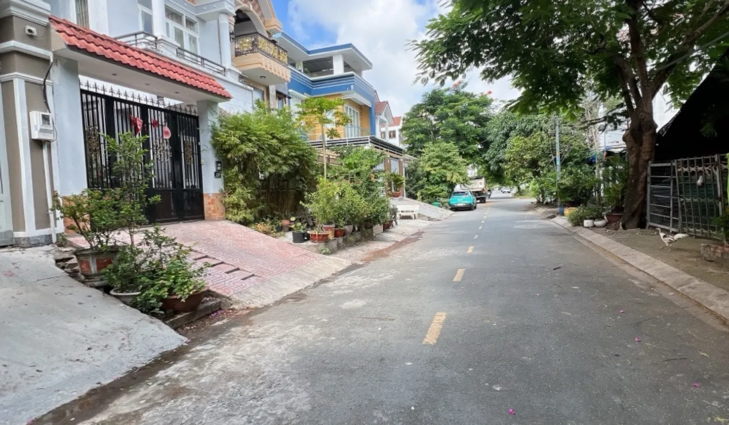 Biệt thự VIP tại Gia Hoà - Không gian sống đẳng cấp, hồ bơi mát lịm... Bán nhà mặt phố tại Bình Hưng, Hồ Chí Minh 01