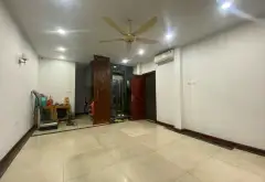 Bán nhà riêng 6 tầng lô góc có thang máy tại phường Giảng Võ, Hà Nội... Bán nhà riêng tại Giảng Võ, Hà Nội 02