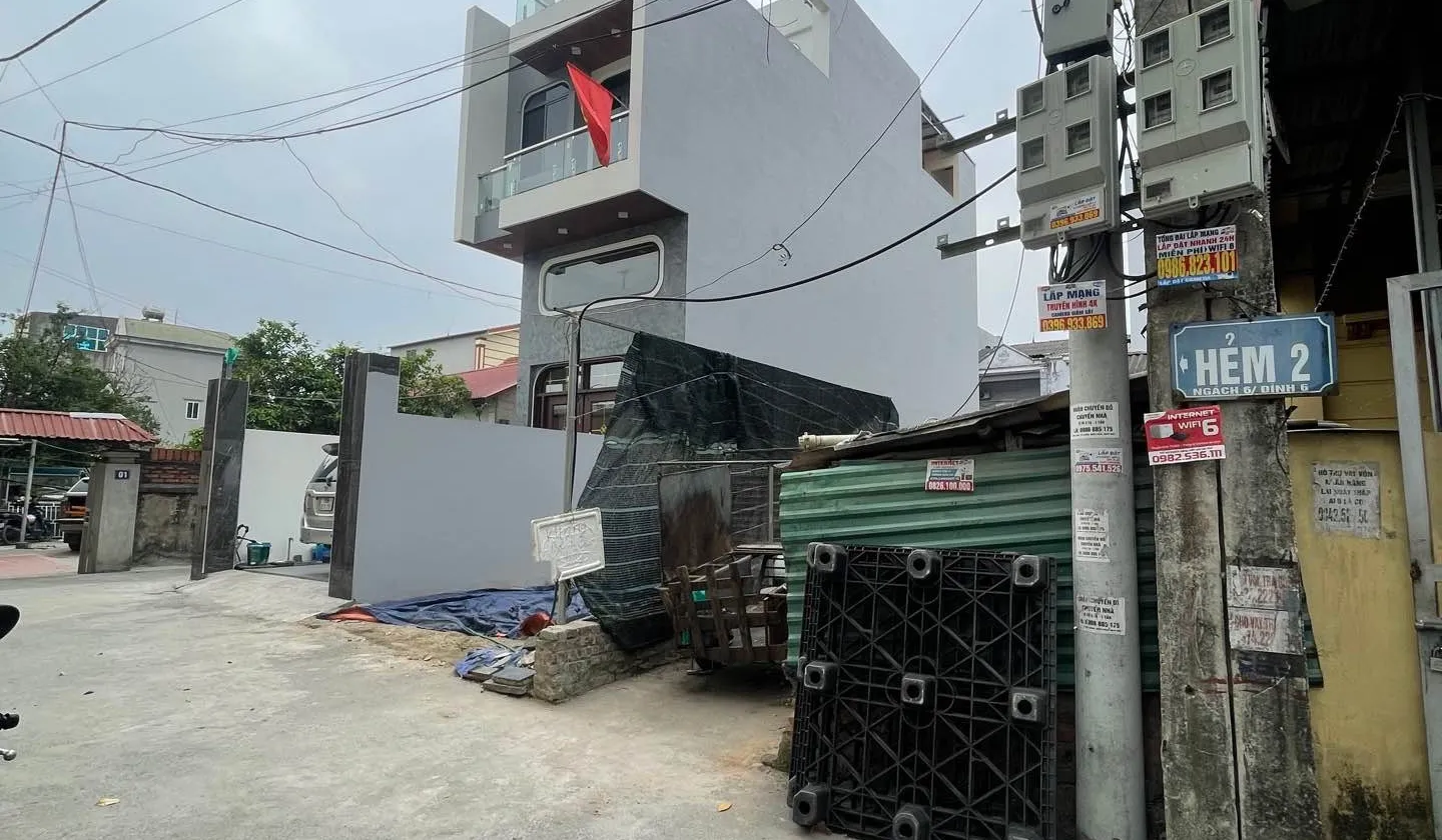 NAM HỒNG GẦN ĐƯỜNG 23B , SAU TRẠM SẠC VINFAS , PHÂN LÔ – VỈA HÈ – Ô TÔ ĐỖ CỬA, VÀO NHÀ
Đường trước... Bán đất tại Đông Anh, Hà Nội 01