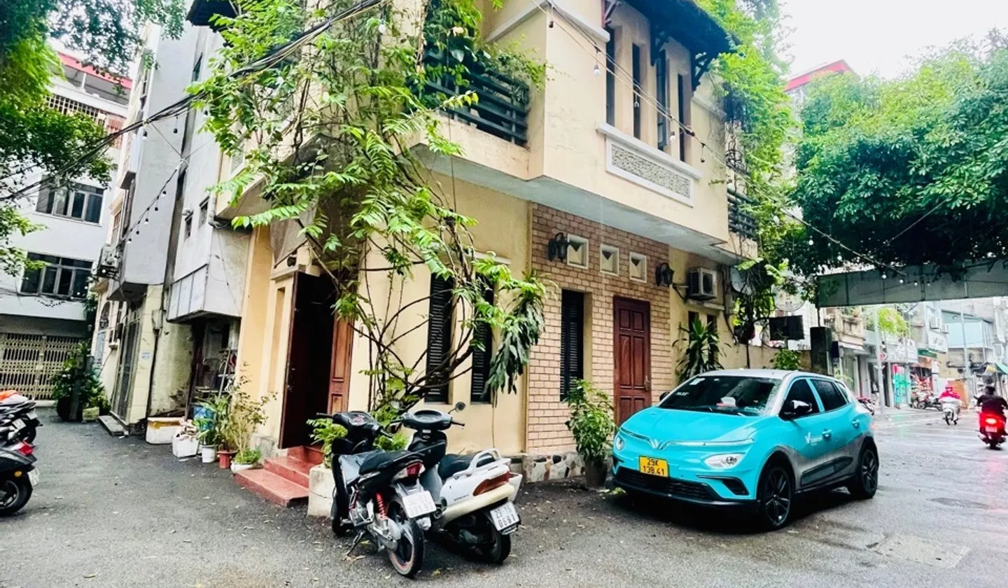Nhà mặt phố phường Ô Chợ Dừa, nhà lô góc tiện kinh doanh, Cát Linh... Bán nhà mặt phố tại Ô Chợ Dừa, Hà Nội 01