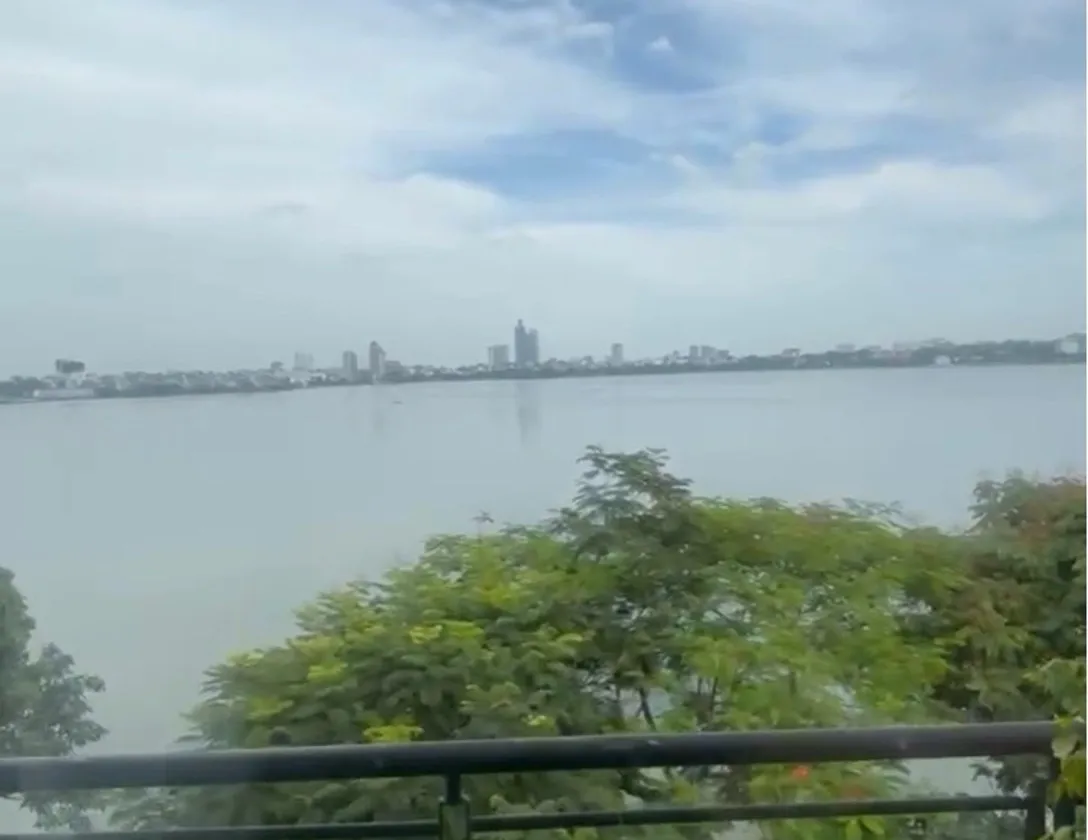 Phố Di Sản Hồ Tây
Mặt tiền lớn, view toàn cảnh hồ.
Định danh, kinh doanh tuyệt vời... Bán nhà mặt phố tại Tây Hồ, Hà Nội 01