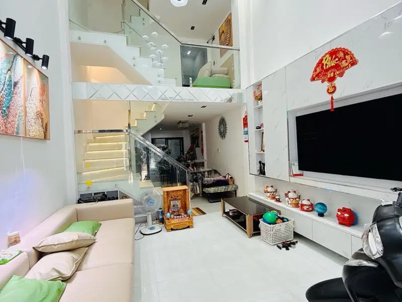 Nhà 3 Tầng Hẻm Xe Hơi Lê Hồng Phong - Hiếm Có Giá Tốt 9.2 Tỷ... Bán nhà riêng tại Vườn Lài, Hồ Chí Minh 01