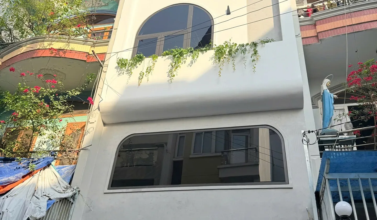 Biệt thự phố 5 tầng tại Tân Phú, HXH, Ngang 4.2x12m, Giá 11 TỶ... Bán nhà riêng tại Tân Sơn Nhì, Hồ Chí Minh 01