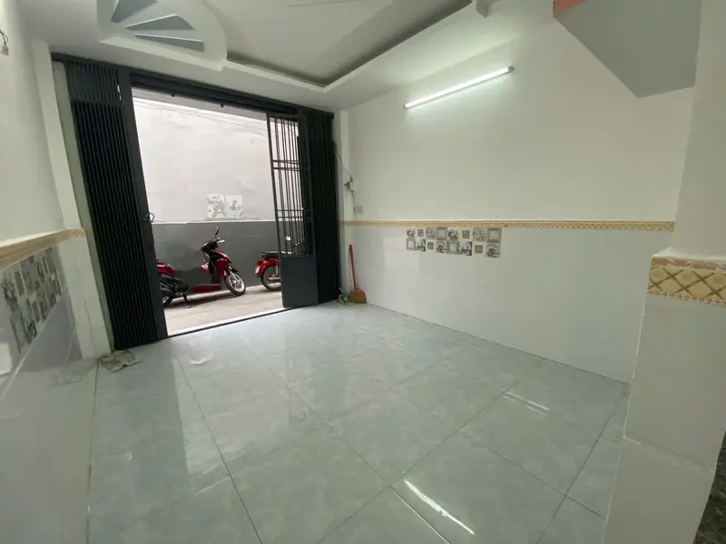 Nhỉnh 3 tỷ nhà mới xây cạnh chợ Phú Lâm,DT(29m2)hẻm 3m thông,vào ở ngay(KK1809).... Bán nhà riêng tại Phú Lâm, Hồ Chí Minh 01