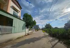 Bán Lô Góc Vĩnh Tuy - VĂN GIANG - Sát Sân Bóng PVF - 2.x Tỷ
59m2- MT 4.3 - Ô tô 7 chỗ vào đất... Bán đất tại Văn Giang, Hưng Yên 04