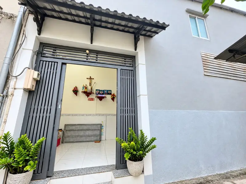 🔥 NHÀ Q12 CHỈ 1,6 TỶ – 3PN – CÓ PHÒNG NGỦ TRỆT 🏡
📍 Quốc Lộ 1A, Đông Hưng Thuận, Q12 – gần chợ... Bán nhà riêng tại Đông Hưng Thuận, Hồ Chí Minh 01