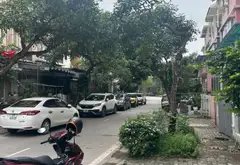 🔥🔥 NHÀ ĐẤT KHU ĐÔ THỊ XUÂN PHƯƠNG – ĐƯỜNG NỘI BỘ XP4 – 4 TẦNG – SỔ ĐỎ CHÍNH CHỦ! 🔥🔥

🏡 VỊ TRÍ... Bán biệt thự, liền kề tại Xuân Phương, Hà Nội 03