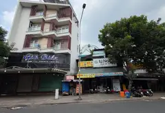 Nhà phố 3 tầng tiện nghi, vị trí vàng quận trung tâm... Bán nhà mặt phố tại Nhiêu Lộc, Hồ Chí Minh 02