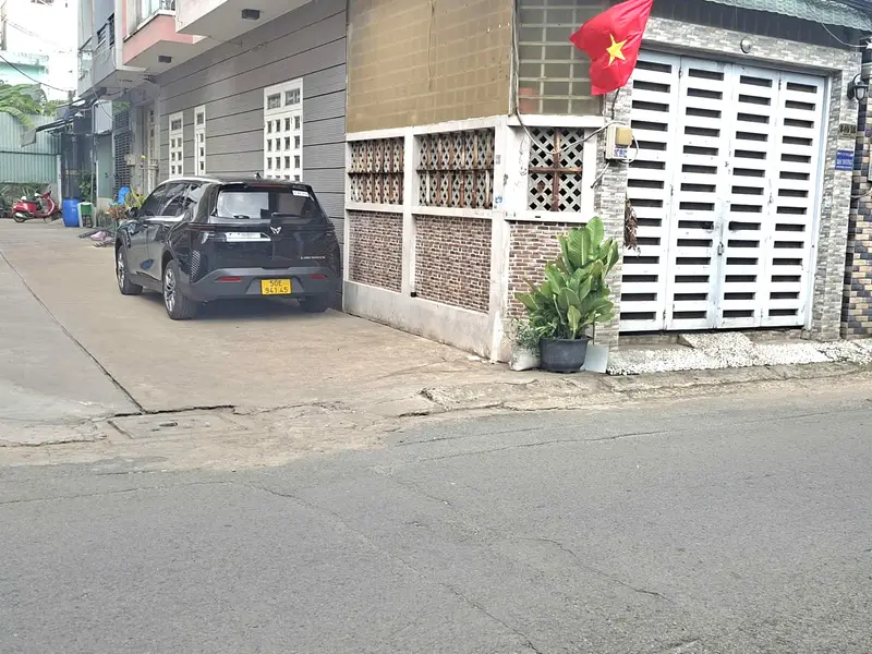 Bình Tân nhà 5 tầng mới đẹp chỉ hơn 6ty, hẻm xe hơi... Bán nhà riêng tại Bình Trị Đông, Hồ Chí Minh 01