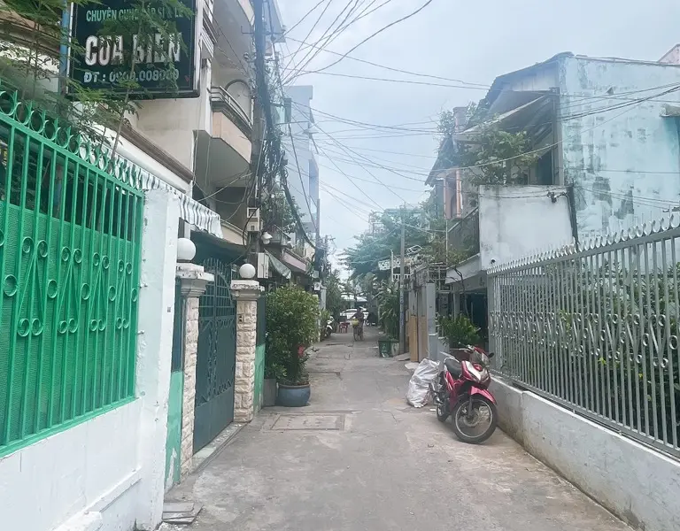 Bán nhà riêng 36m2 Quận 6 hẻm ba gác giá 3.8 tỷ... Bán nhà riêng tại Bình Phú, Hồ Chí Minh 01