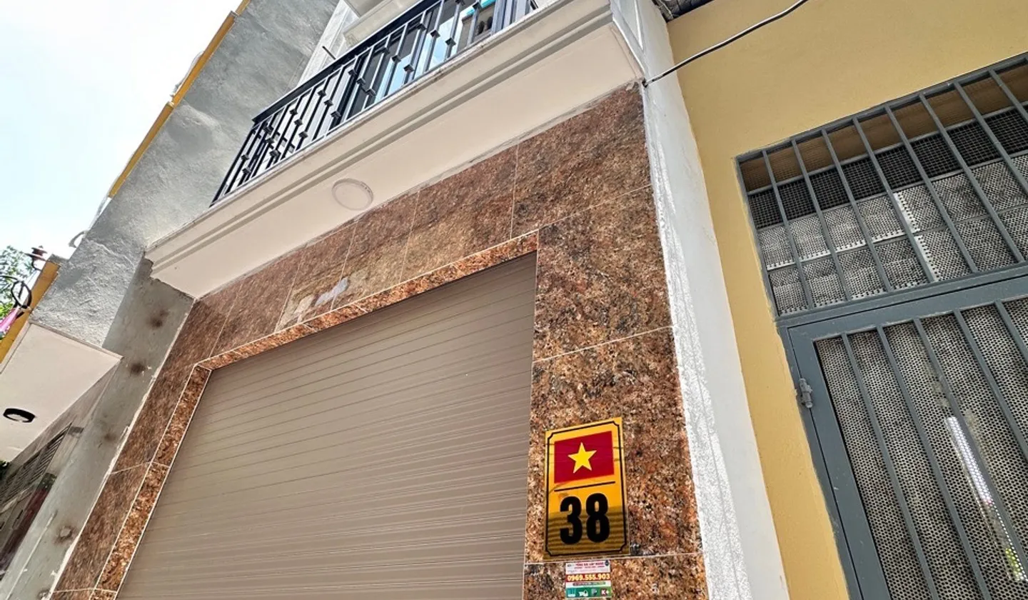 Vân Canh 36m2 - 5 ngủ- ngõ thông- mới tinh - 100m ra đường vành đai 3,5... Bán nhà riêng tại Hoài Đức, Hà Nội 01