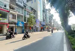 Bán nhà mặt phố Giảng Võ 79,5 m², vị trí đắc địa giá 120 tỷ đồng... Bán nhà mặt phố tại Giảng Võ, Hà Nội 02
