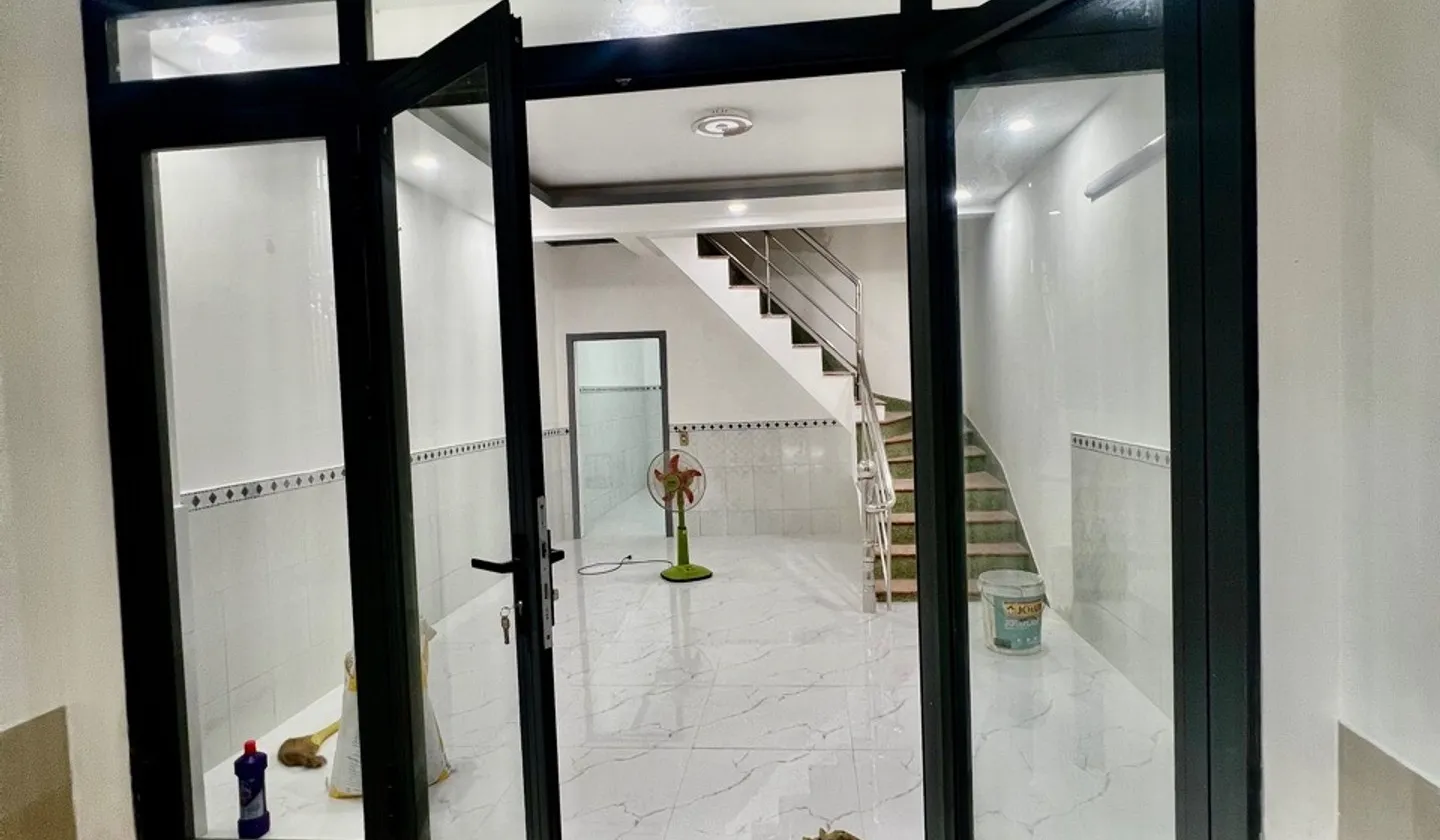 NHÀ 2 TẦNG - 45M2 - PHÚ THUẬN - NHỈNH 4 TỈ... Bán nhà riêng tại Phú Thuận, Hồ Chí Minh 01