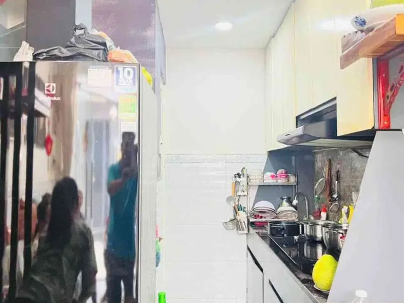 Nhà đẹp hẻm xe hơi Nguyễn Biểu Quận 5 - Sống tiện nghi ngay trung tâm... Bán nhà riêng tại Chợ Quán, Hồ Chí Minh 01