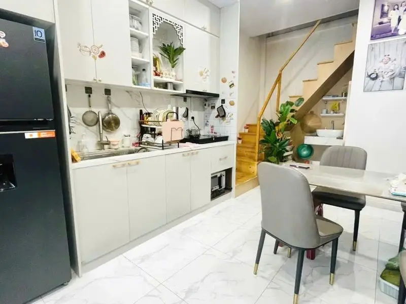 Bán Nhà sạch đẹp, 2 tầng - 3 phòng ngủ, Tân Sơn Nhì giá 4.6 tỷ.... Bán nhà riêng tại Tân Sơn Nhì, Hồ Chí Minh 01