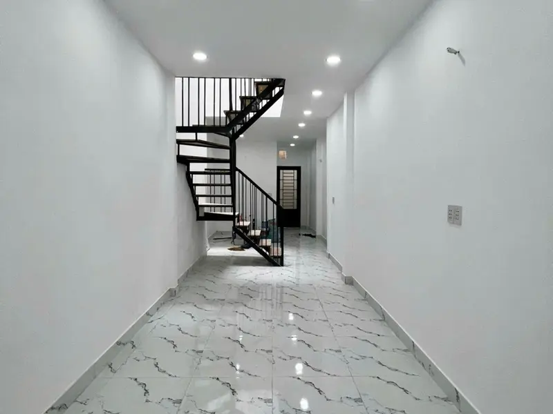 Nhà 2 Tầng Hiện Đại Gần Cư Xá Bắc Hải, Sống Tiện Lợi Quận 10... Bán nhà riêng tại Hòa Hưng, Hồ Chí Minh 01