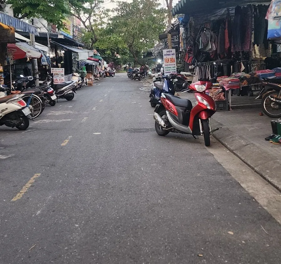 Bán nhà hiếm giá rẻ 3 tầng mặt phố Tân Hòa 8, tại Thanh Khê, Đà Nẵng, mặt tiền chợ Tân An, An Khê.... Bán nhà mặt phố tại Thanh Khê, Đà Nẵng 01