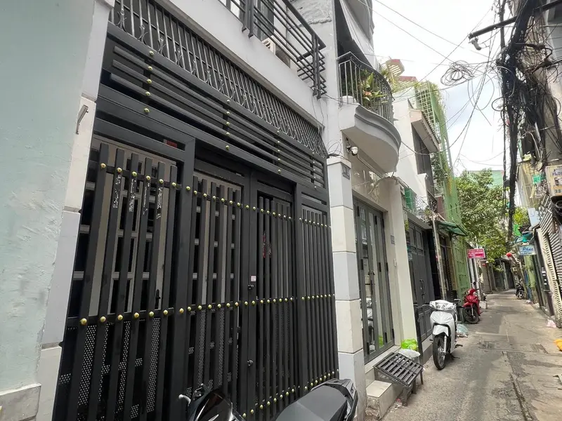 Bán nhà riêng quận 8 diện tích 76.2 m², hướng Đông Nam, nhà 2 tầng, giá 8,1 tỷ... Bán nhà riêng tại Chánh Hưng, Hồ Chí Minh 01