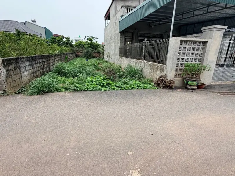 Bán Đất Bãi Sậy - Tân Dân - Ô tô tránh 130m- MT 5.4m- 2.x tỷ... Bán đất tại Triệu Việt Vương, Hưng Yên 01