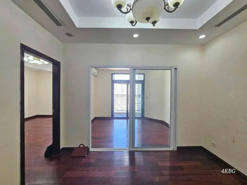 Cơ hội vàng sở hữu căn hộ 3 phòng ngủ rộng lớn tại Royal City với giá hấp dẫn... Bán căn hộ chung cư tại Thanh Xuân, Hà Nội 01