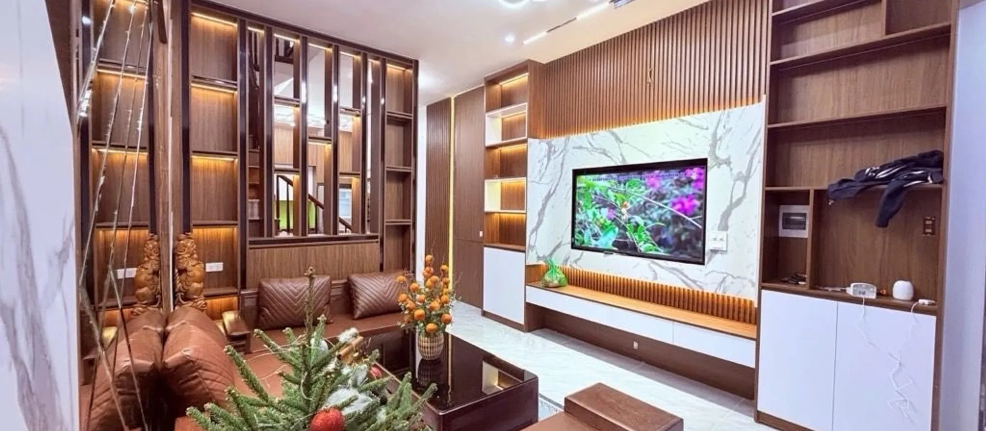 Bán nhà 5 tầng tại Phường Cầu Giấy, diện tích 37m2, giá 10.6 tỷ... Bán nhà riêng tại Cầu Giấy, Hà Nội 01