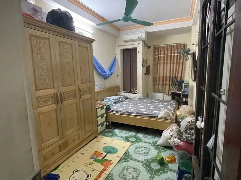 Nhà 5 tầng 3 ngủ gần cầu Giấy, ngõ ô tô tránh, giá sốc giảm 500 triệu... Bán nhà riêng tại Cầu Giấy, Hà Nội 01