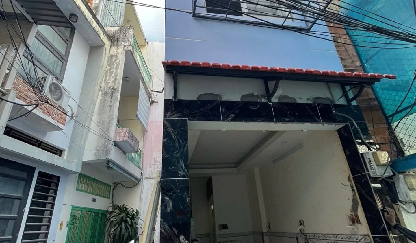 Nhà 2 Tầng Lô Góc Trung Tâm Quận 10 – Cơ Hội Vàng Không Thể Bỏ Lỡ... Bán nhà riêng tại Hòa Hưng, Hồ Chí Minh 01