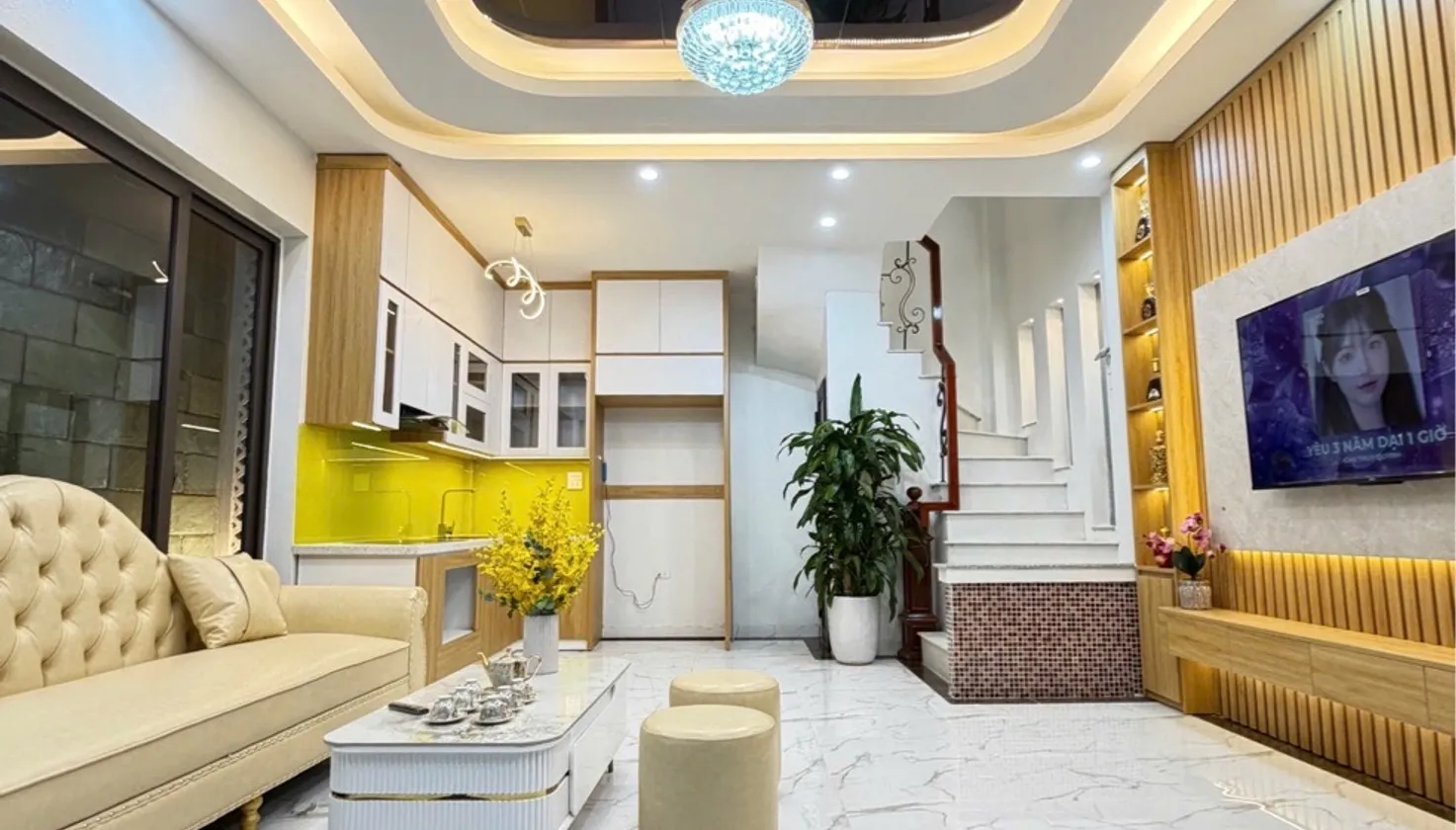 Nhà 5 tầng, 34m2, 3 mặt thoáng, mới xây, đẹp tại Định Công Thượng, sẵn sàng vào ở ngay,... Bán nhà riêng tại Định Công, Hà Nội 01