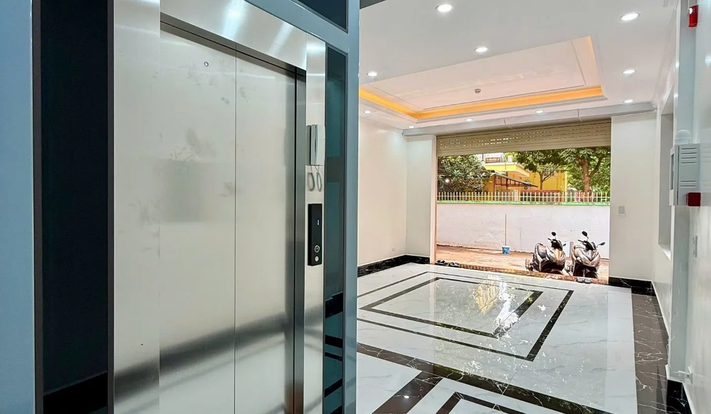 Bán liền kề 6 tầng thang máy khu vực Mai Dịch Cầu Giấy... Bán biệt thự, liền kề tại Phú Diễn, Hà Nội 01