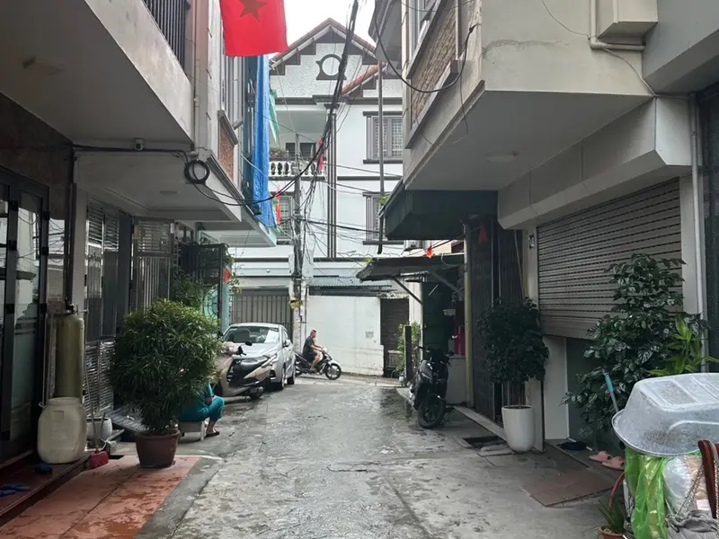 Lô góc đỉnh trung tâm thành phố, ô tô vào tận nơi 2.5 tỷ... Bán đất tại Hồng Gai, Quảng Ninh 01