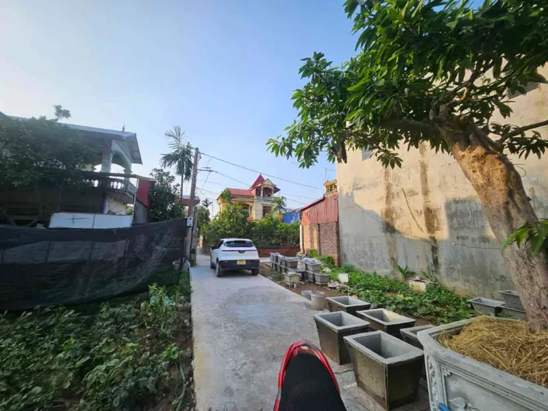 Bán đất LK 4 Văn Giang Hưng Yên, diện tích 40m2, mặt tiền 5.7m, đường ô tô vào giá 2.15 tỷ... Bán đất tại Văn Giang, Hưng Yên 01