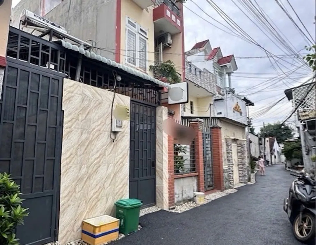 Bán nhà 2 tầng 4 phòng ngủ phường Thới An ,Trần Thị Cờ (TA 32) hẻm xe hơi, giá 4.75 tỷ... Bán nhà riêng tại Thới An, Hồ Chí Minh 01