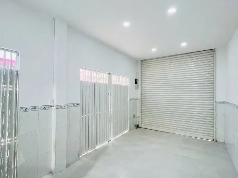 Nhà Tân Bình - Trường Chinh, 3 tầng - ở ngay - KD đa dạng - ngang gần 4m - dài 18m - hơn 14 tỷ.... Bán nhà mặt phố tại Tân Bình, Hồ Chí Minh 01
