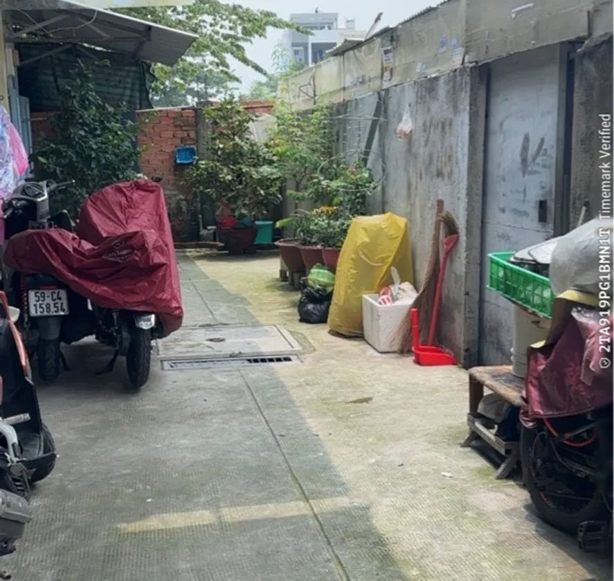 HÀNG HIẾM QUẬN 8, HẺM BA GÁC, 2 TẦNG ĐÚC, 15.5M2 VUÔNG VỨC, SỔ HỒNG RIÊNG, GIÁ 1.X TỶ... Bán nhà riêng tại Phú Định, Hồ Chí Minh 01