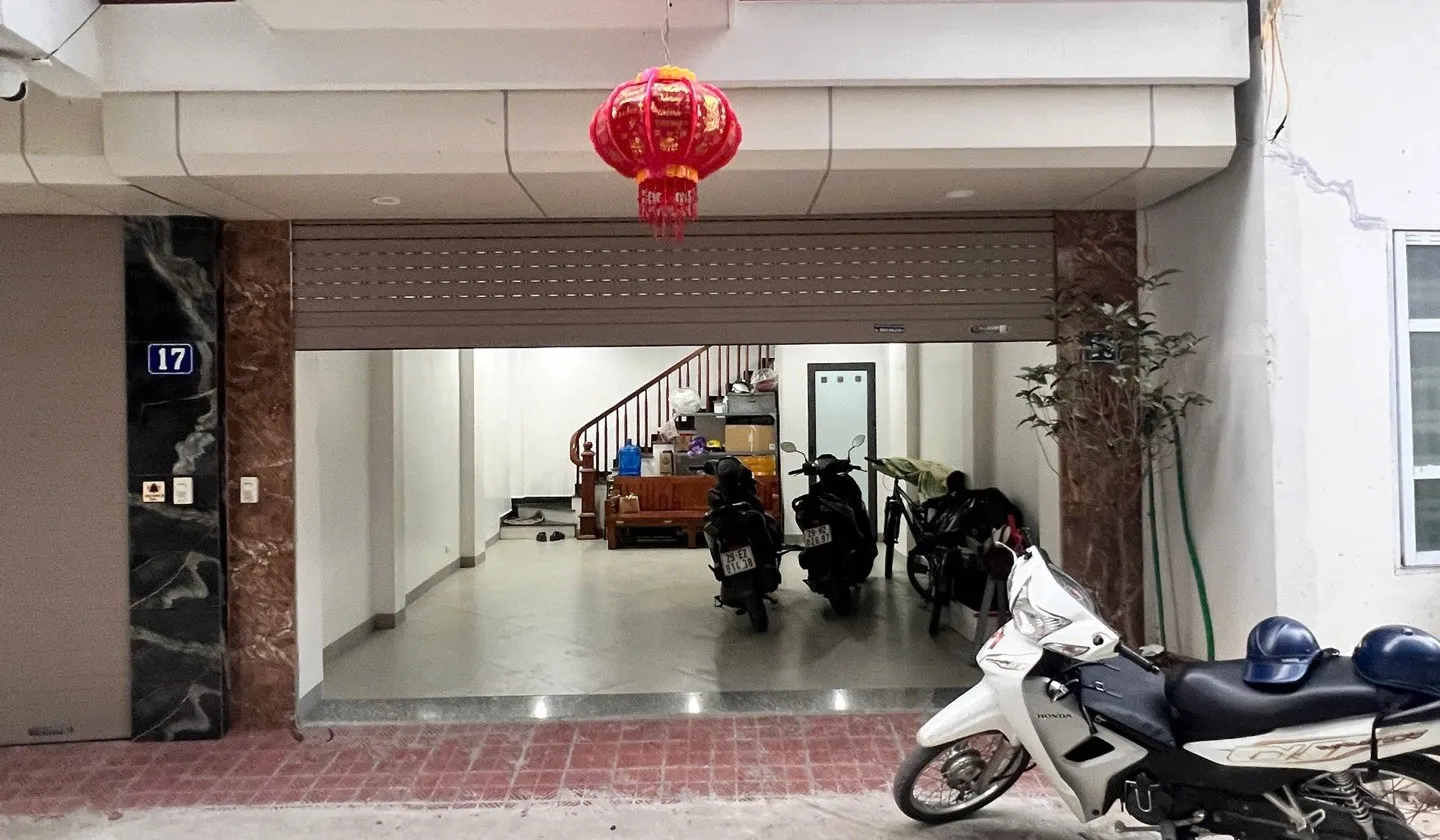 GA NGỌC HỒI - 5 TẦNG GAZA Ô TÔ - ĐƯỜNG THÔNG -NHÀ ĐẸP FULL NỘI THẤT Ở NGAY .... Bán nhà riêng tại Ngọc Hồi, Hà Nội 01