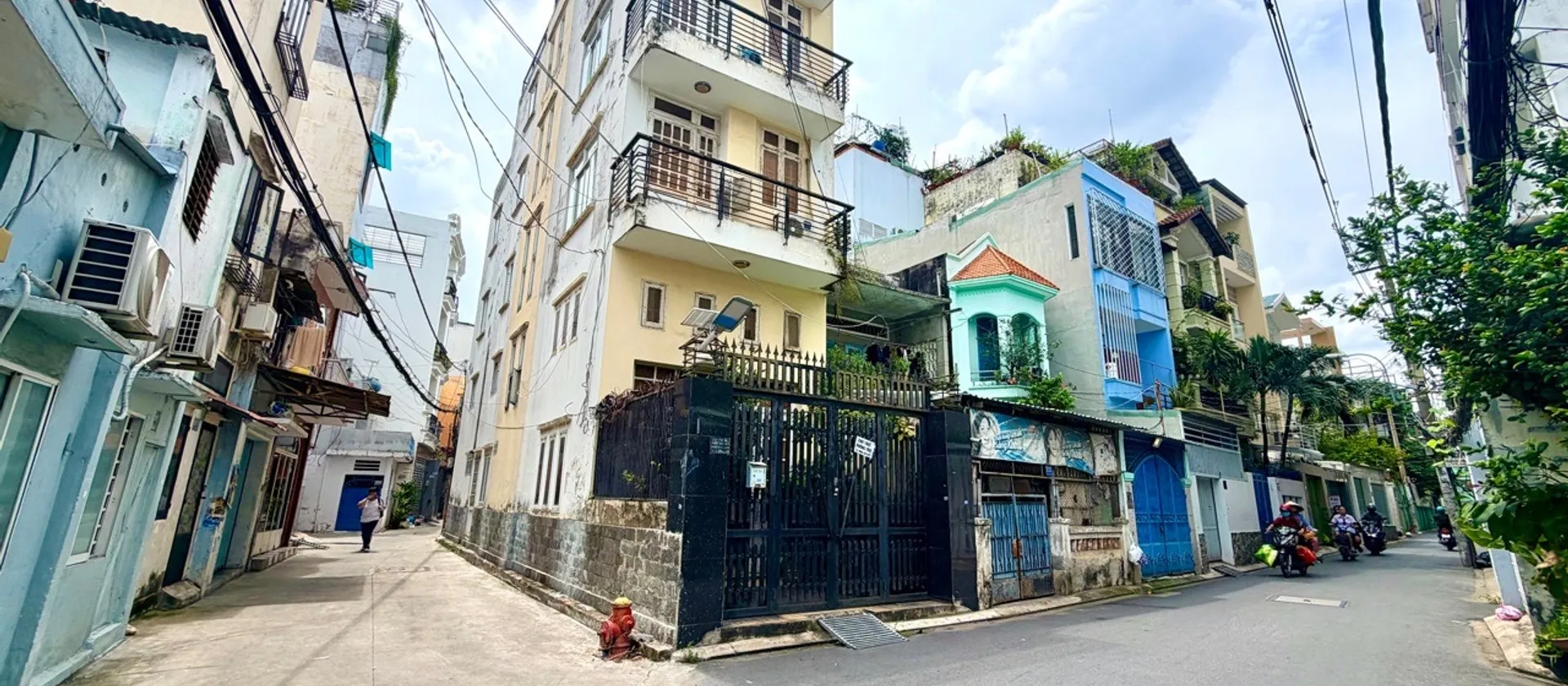Nhà đẹp Phú Nhuận, gần Quận 1 - Tiện nghi xinh xắn... Bán nhà riêng tại Đức Nhuận, Hồ Chí Minh 01
