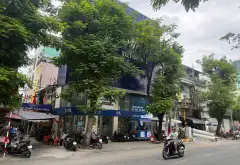 Nhà Góc 3 Mặt Tiền Quận 1, Giá Tốt Có Thang Máy... Bán nhà mặt phố tại Bến Thành, Hồ Chí Minh 01