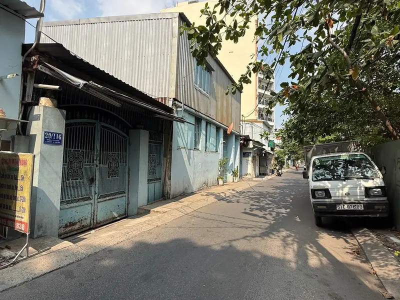 Bán nhà riêng diện tích 129m² tại quận Tân Sơn Nhất giá 18 tỷ... Bán nhà riêng tại Tân Sơn Nhì, Hồ Chí Minh 01