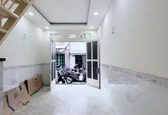 Nhà xinh quận 4, giá hợp lý, sẵn sàng về ở ngay... Bán nhà riêng tại Xóm Chiếu, Hồ Chí Minh 02