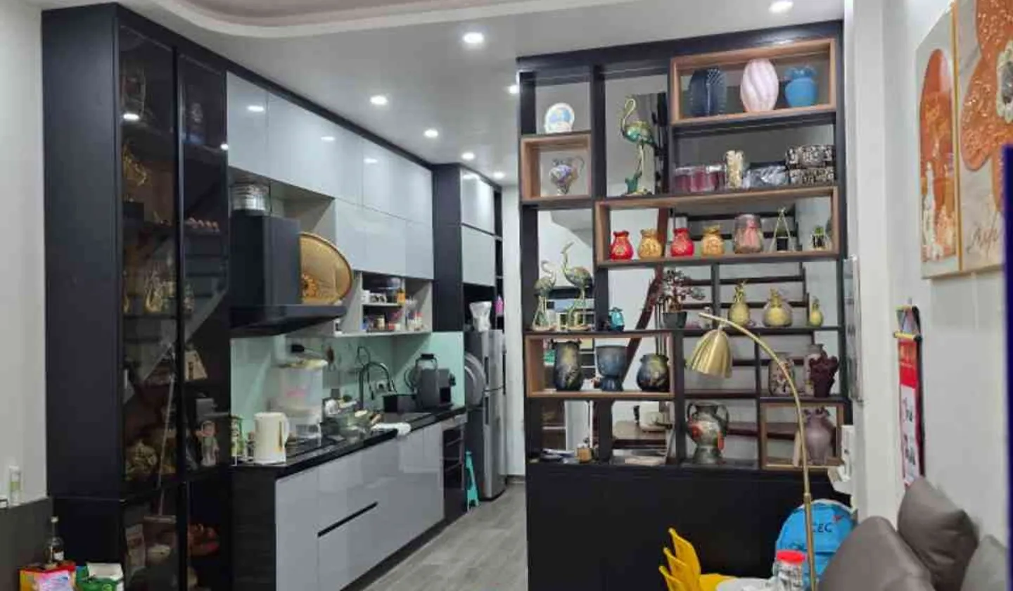 Siêu phẩm nhà phân lô ô tô đỗ cửa tại phường Định Công - cơ hội tuyệt vời hiếm có... Bán nhà riêng tại Định Công, Hà Nội 01