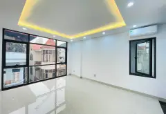 Bán nhà riêng 5 tầng 8 phòng ngủ tại Tây Sơn, Đống Đa với thang máy và mặt tiền rộng... Bán nhà riêng tại Đống Đa, Hà Nội 06