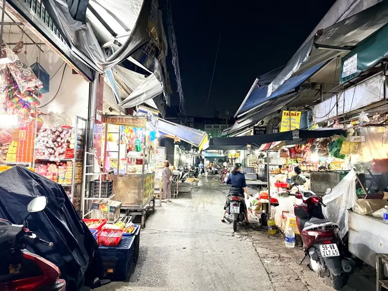 Nhà mặt chợ Xóm Mới - kinh doanh đỉnh, giá tốt... Bán nhà riêng tại An Hội Đông, Hồ Chí Minh 01