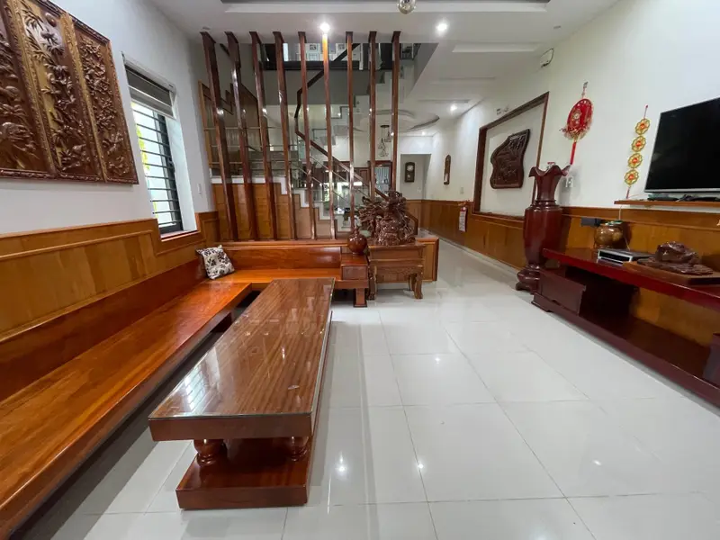 Bán nhà mặt phố 2 tầng tại Hòa Xuân, diện tích 289 m2... Bán nhà mặt phố tại Hòa Xuân, Đà Nẵng 01